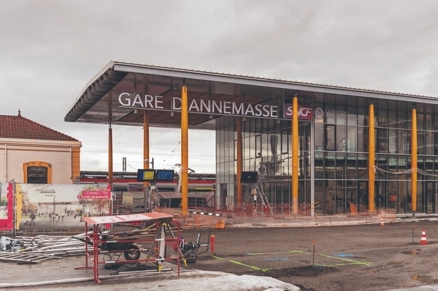 Annemasse inaugure sa nouvelle gare inachevée