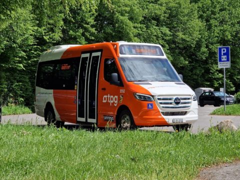 Minibus électrique Altas