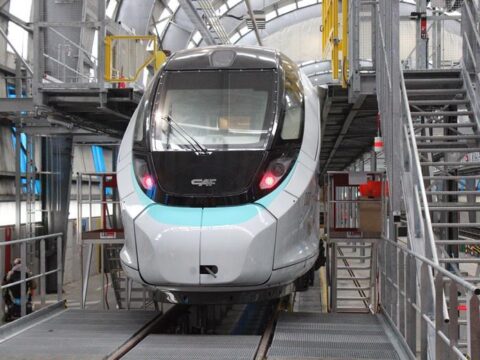 Le train interurbain pour le 21e siècle dévoilé
