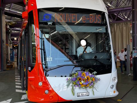 Les Transports publics genevois dévoilent leur premier e-bus nouvelle génération